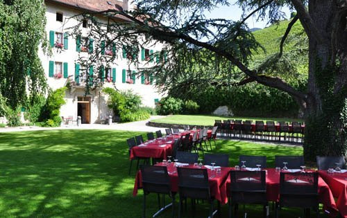 Abbaye de Salaz: fief de l’Abbaye de Saint-Maurice